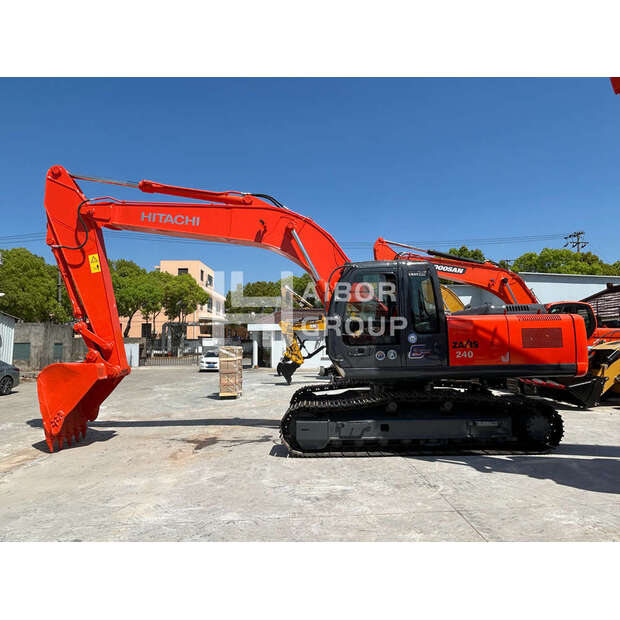 2023 Hitachi ZX240-47343524