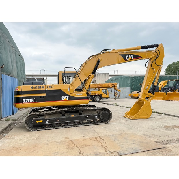 2017 Caterpillar 320BL-47343585