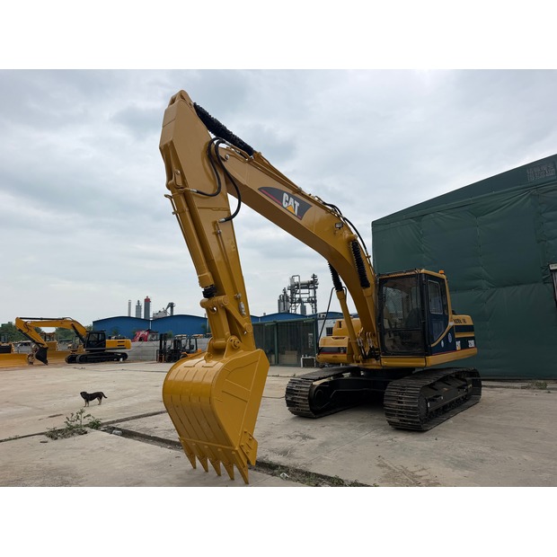 2017 Caterpillar 320BL-47343589