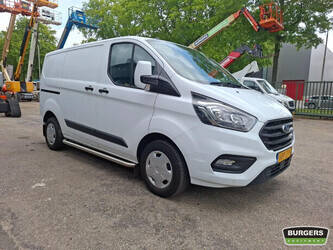 2019-ford-transit-custom-1455689-47346175
