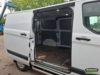 2019-ford-transit-custom-1455689-47346191