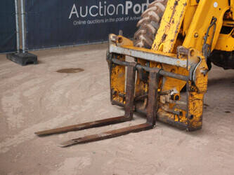 2013-jcb-531-70-1455695-47346514