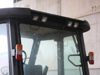 2017-new-holland-b90b-ss-47346596
