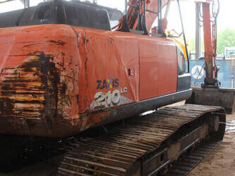 2017-hitachi-zx210lc-6-1455699-47346645