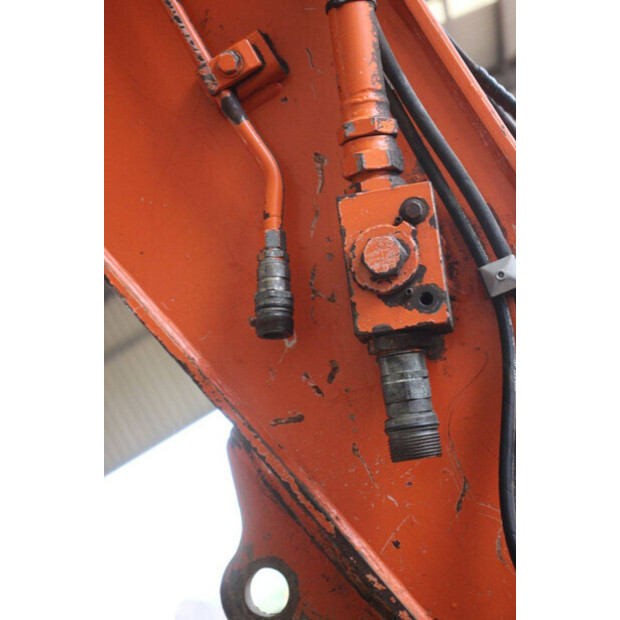 2017 هيتاشى ZX210LC-6-47346658
