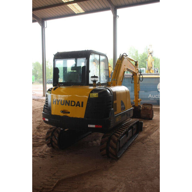 2011 Hyundai R60-7-47346949