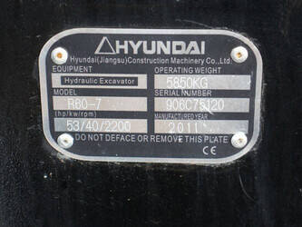 2011-hyundai-r60-7-1455708-47346958