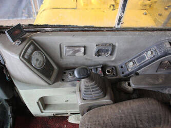 2011-hyundai-r60-7-1455708-47346973
