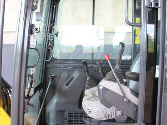 2020-komatsu-pc56-7-1455711-47347071