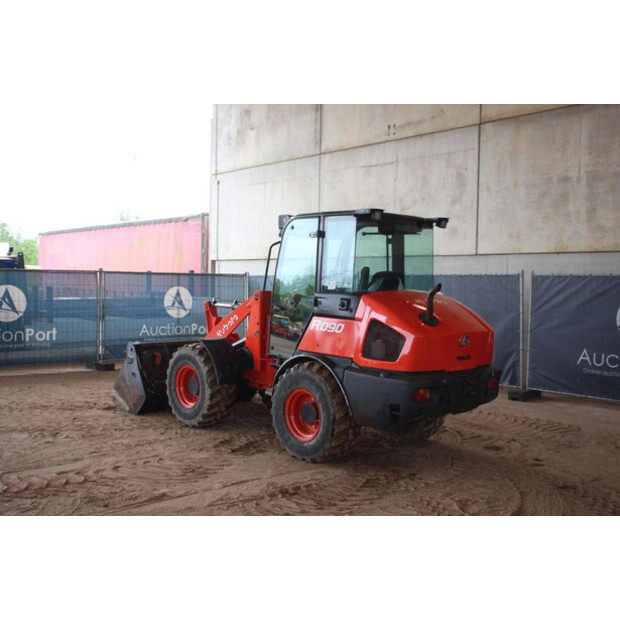 2023 KUBOTA R090-47347087