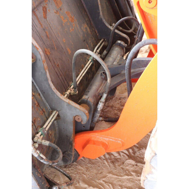 2023 KUBOTA R090-47347096
