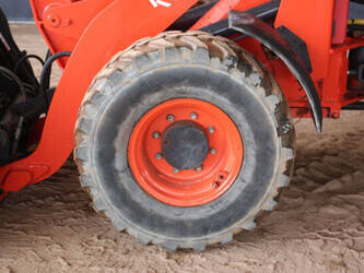2023-kubota-r090-47347097