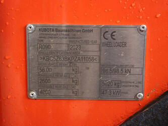 2023-kubota-r090-47347104
