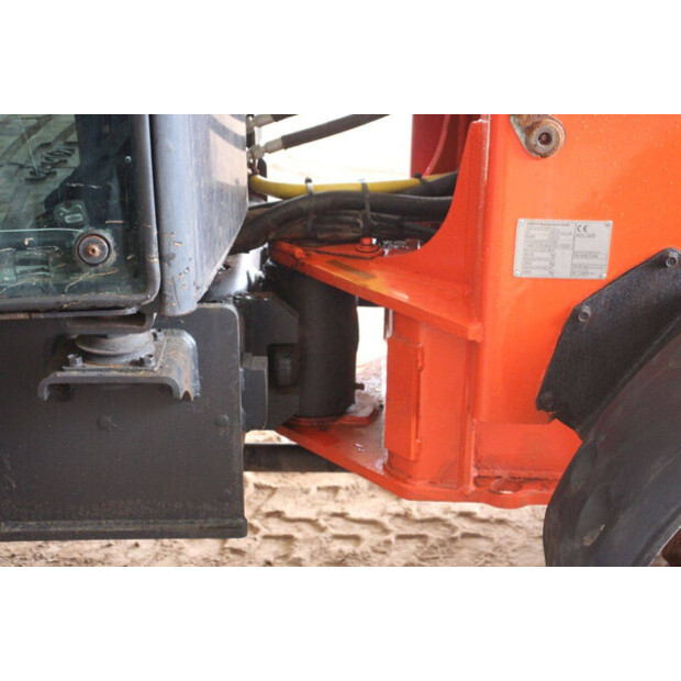 2023 KUBOTA R090-47347105