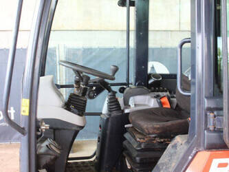 2023-kubota-r090-47347106