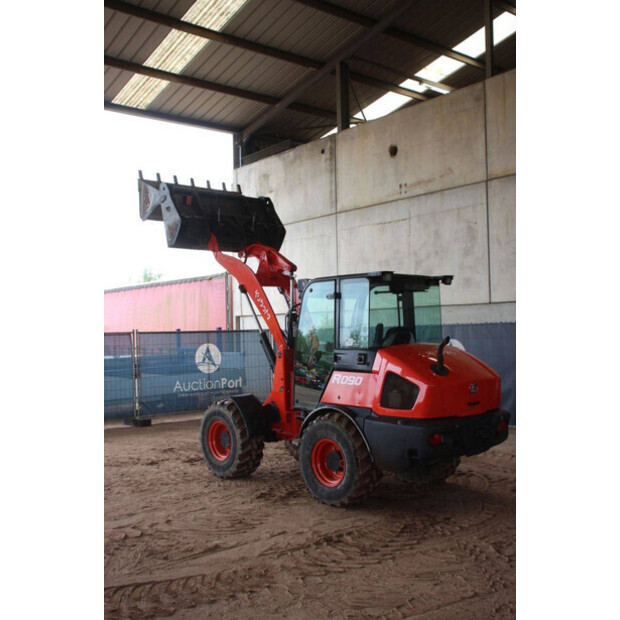 2023 KUBOTA R090-47347118