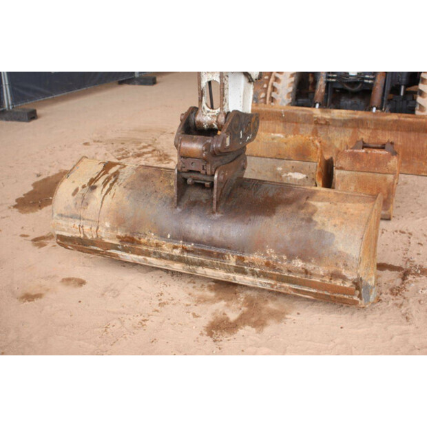 تاكوتشي TB175W-47347230