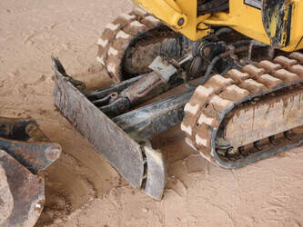 caterpillar-3tnv70-47347249