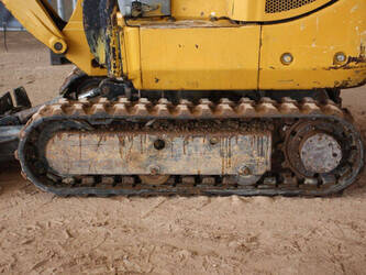 caterpillar-3tnv70-47347256