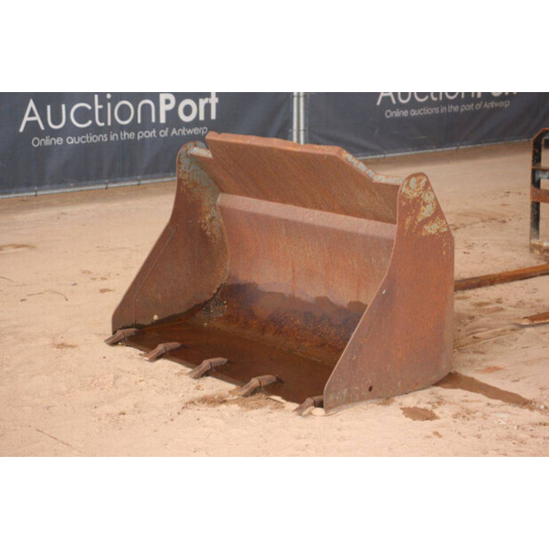 2017 Gehl AL600-47347309