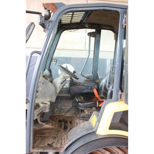 2017 Gehl AL600-47347326