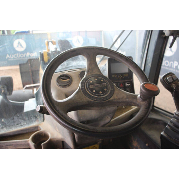 2017 Gehl AL600-47347329