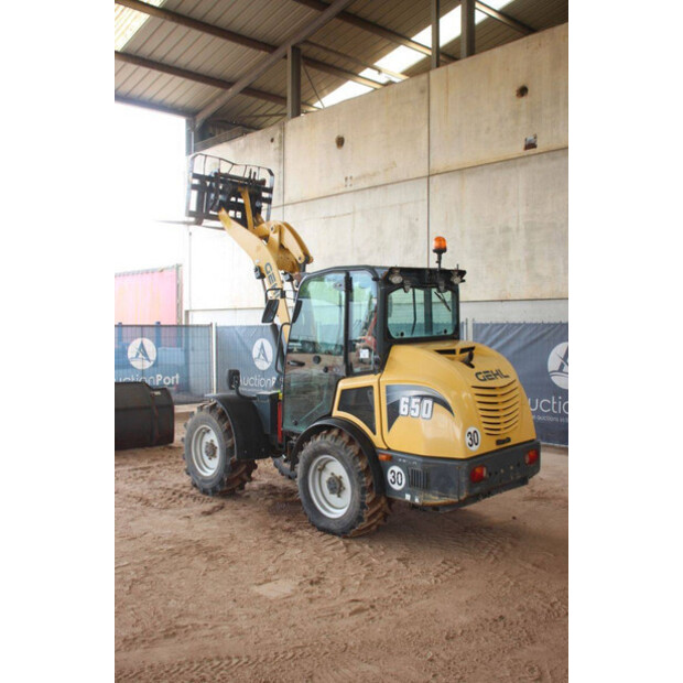 2017 Gehl AL600-47347334