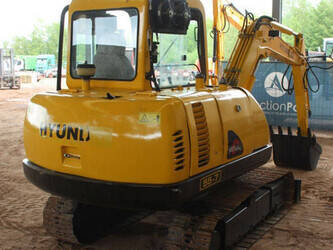 2011-hyundai-r55-7-47347439