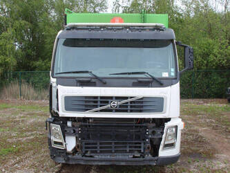 2009-volvo-fm-300-1455729-47347621