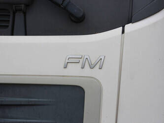 2009-volvo-fm-300-1455729-47347627