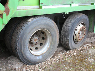 2009-volvo-fm-300-1455729-47347640
