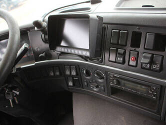 2009-volvo-fm-300-1455729-47347649