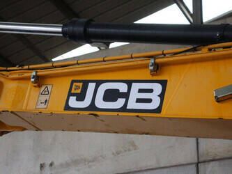 2018-jcb-js131lc-1455734-47347799