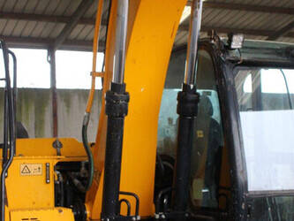 2018-jcb-js131lc-1455734-47347805