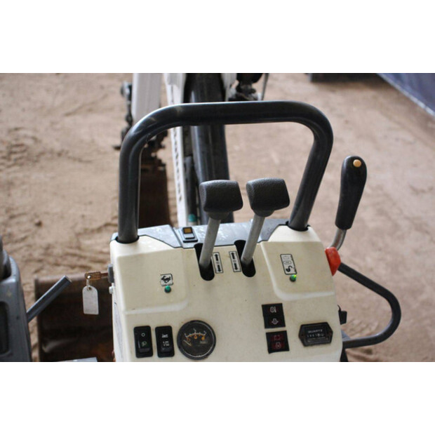 2020 BOBCAT E10Z-47347859