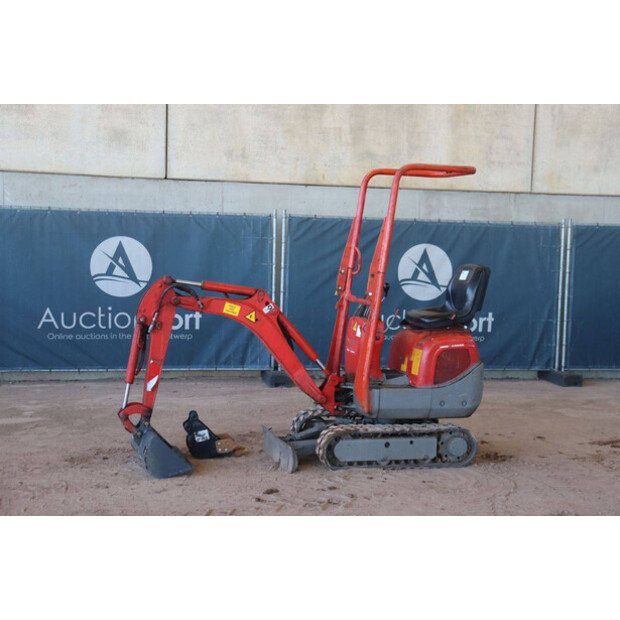 2016 Neuson E08-01-47348497