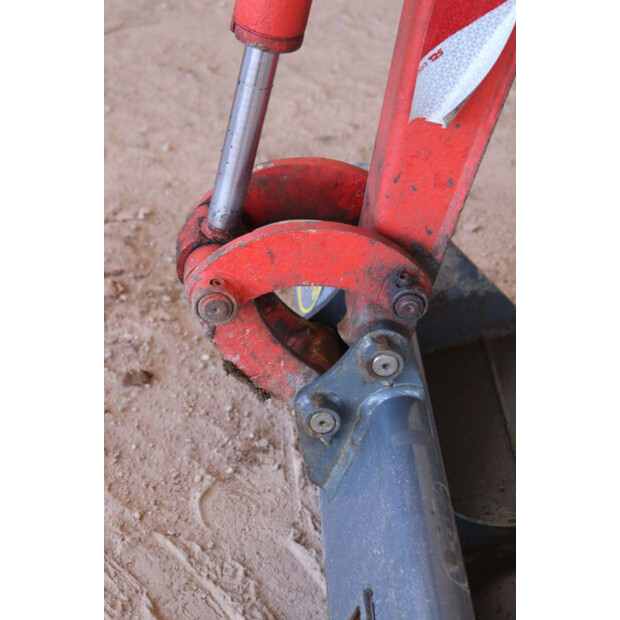 2016 Neuson E08-01-47348510