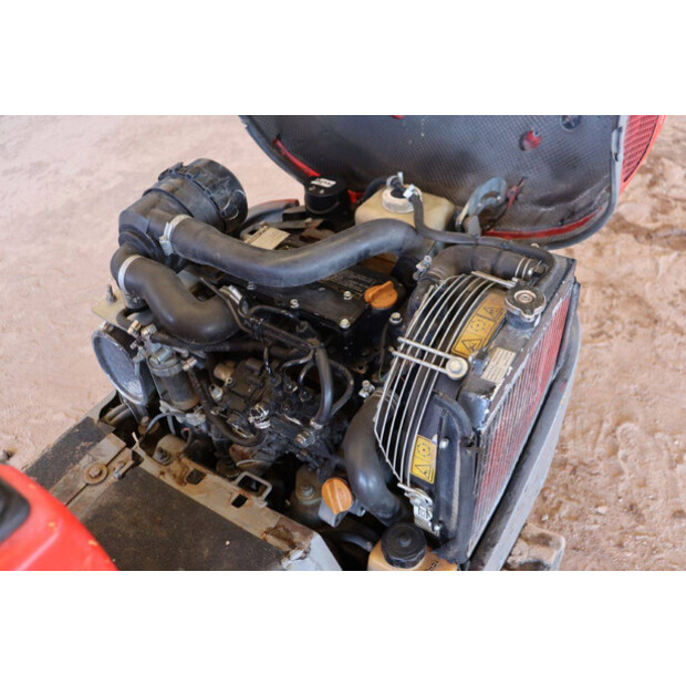 2016 Neuson E08-01-47348526