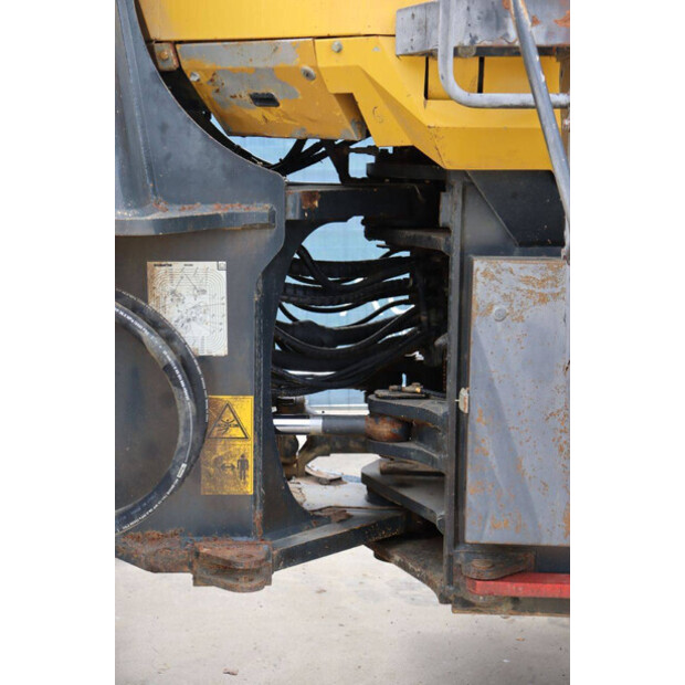 2012 Komatsu WA480-6-47348945
