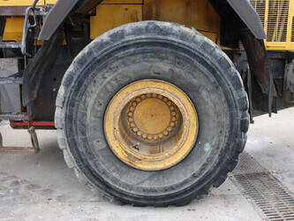 2012-komatsu-wa480-6-1455767-47348946