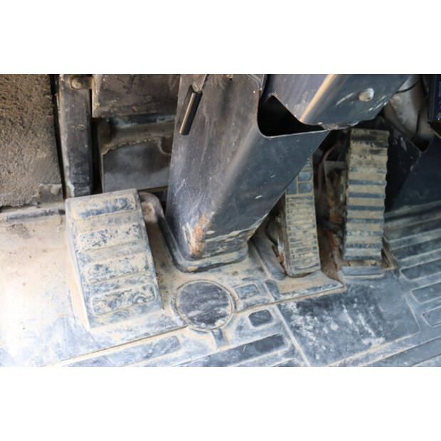 2008 Komatsu HM400-2-47349008