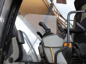 2015-caterpillar-336flxe-47349068