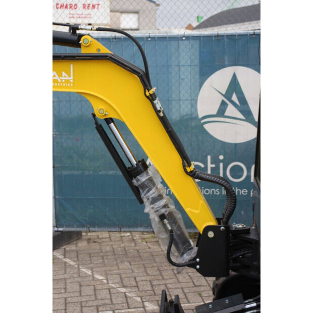 2025 تيتان TE25-47349182