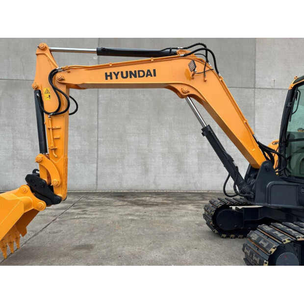 2016 Hyundai R60VS-47349380