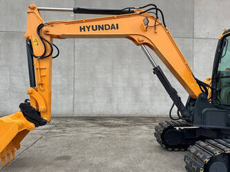 2016-hyundai-r60vs-1455778-47349380