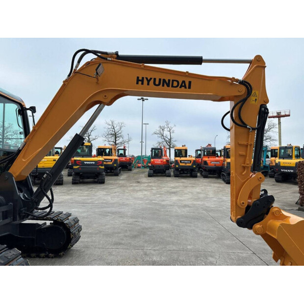 2016 Hyundai R60VS-47349381