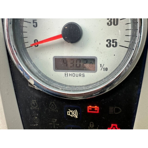 2016 Hyundai R60VS-47349406
