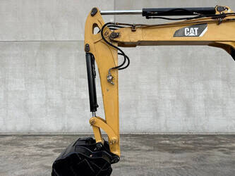 2011-caterpillar-306-1455779-47349419