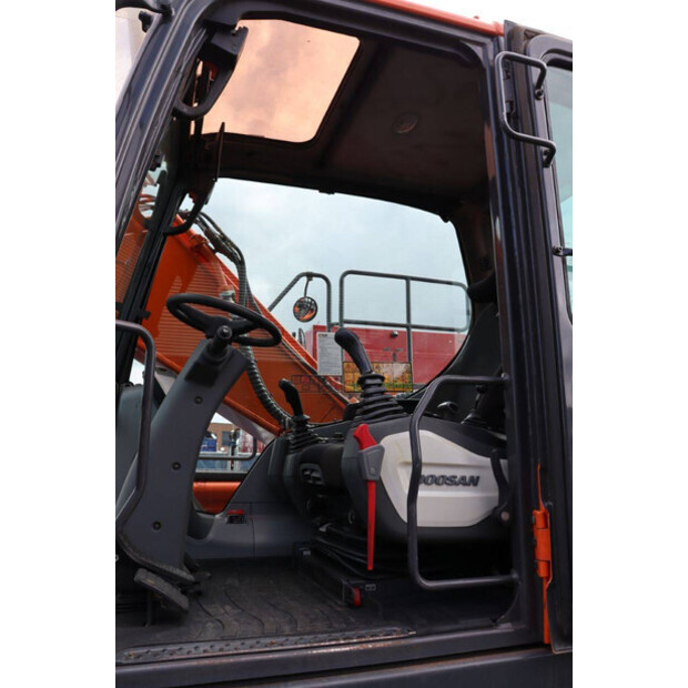 2021 Doosan DX190W-5-47349484