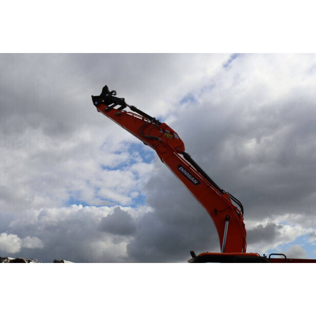 2021 Doosan DX190W-5-47349502